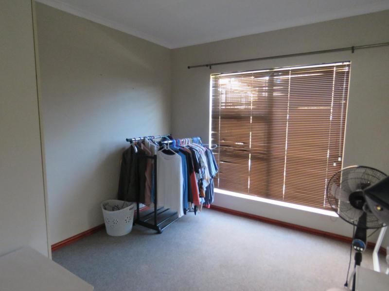 To Let 3 Bedroom Property for Rent in Protea Heights Western Cape
